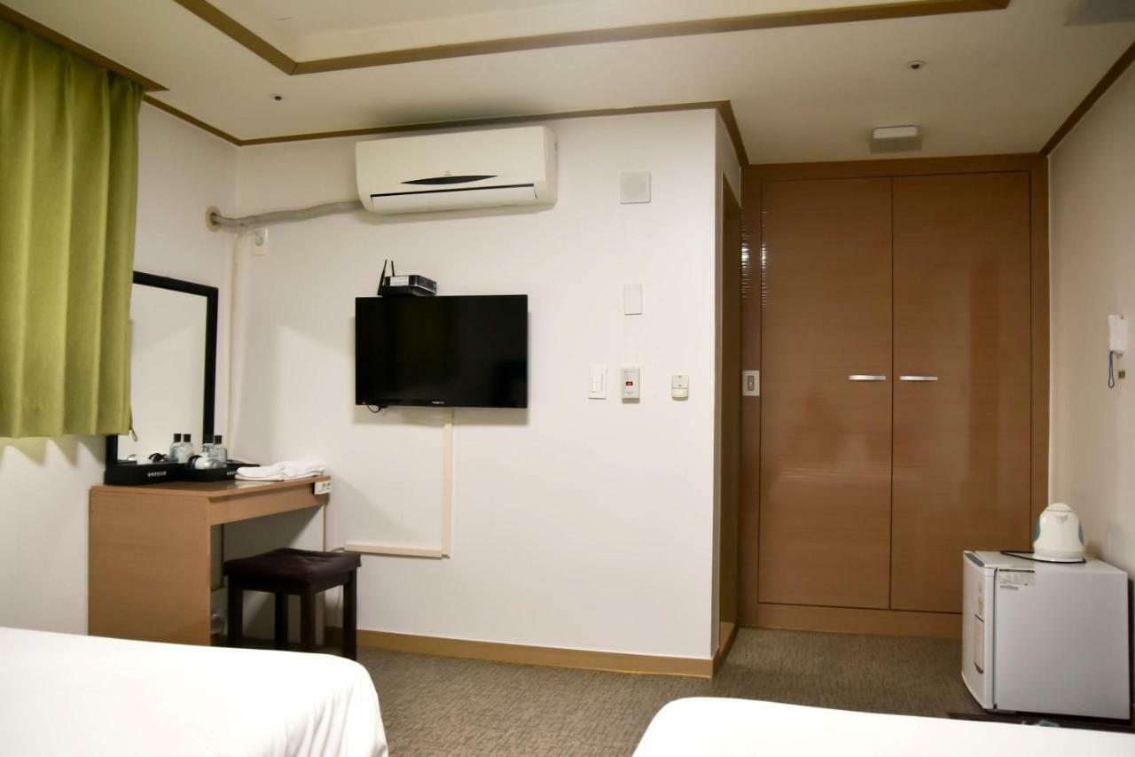 Olle Tourist Hotel Jeju Exterior foto